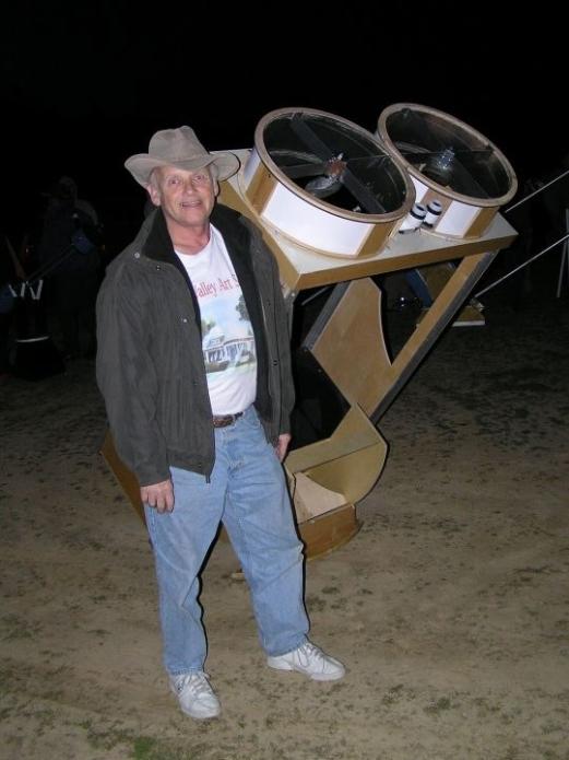 jimc-Jim_sGiant_Bino-521x695